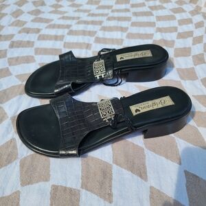 Vintage Y2k Brighton Black Croc-Embossed Sandals